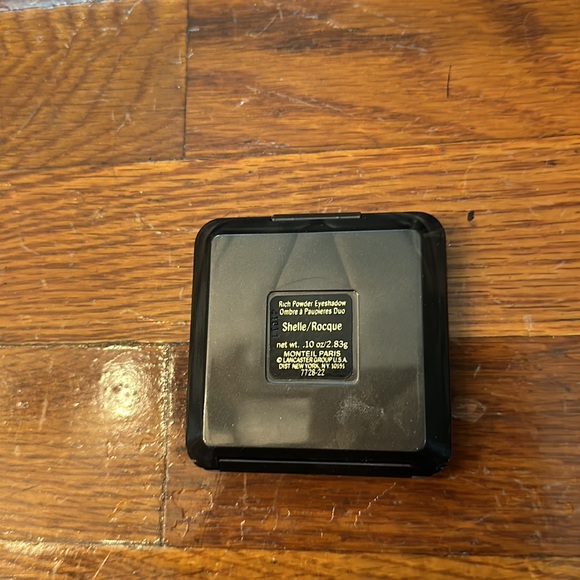 Vintage Monteil Paris eyeshadow duo. - Picture 6 of 6